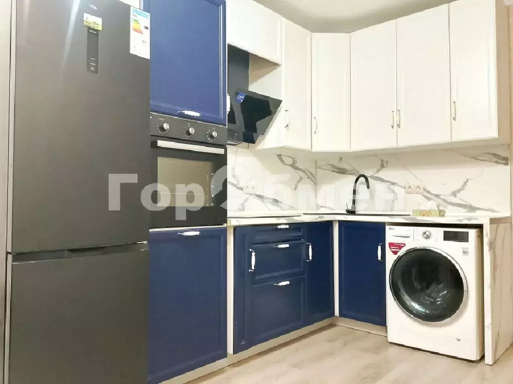 Продается 2-комнатная квартира - Фото 1