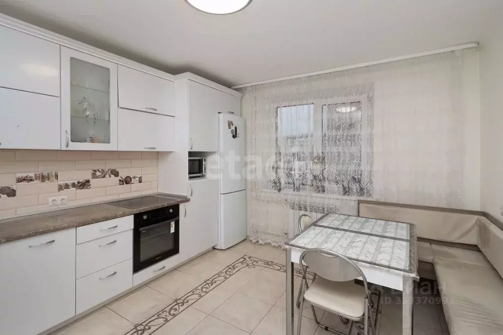 3-к кв. Тюменская область, Тюмень ул. Московский Тракт, 165 (87.0 м) - Фото 1