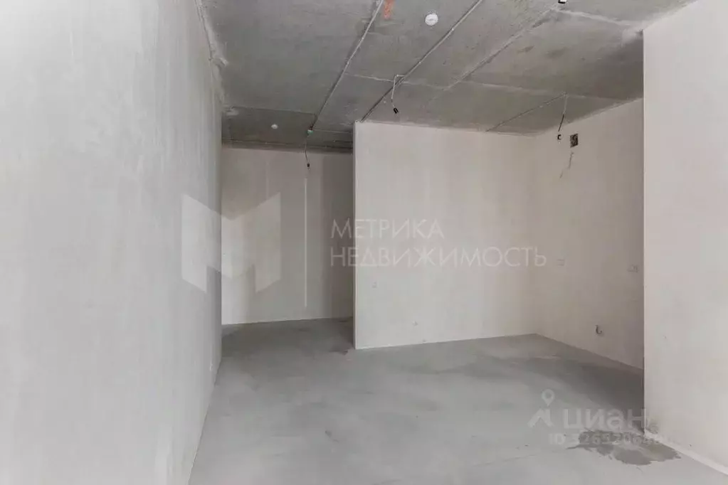 2-к кв. Тюменская область, Тюмень ул. Евгения Войнова, 7 (90.1 м) - Фото 1