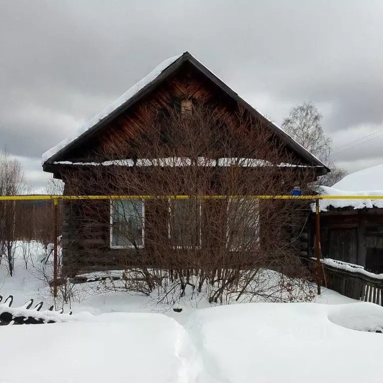 Дом в Свердловская область, Кировградский муниципальный округ, пос. ... - Фото 2