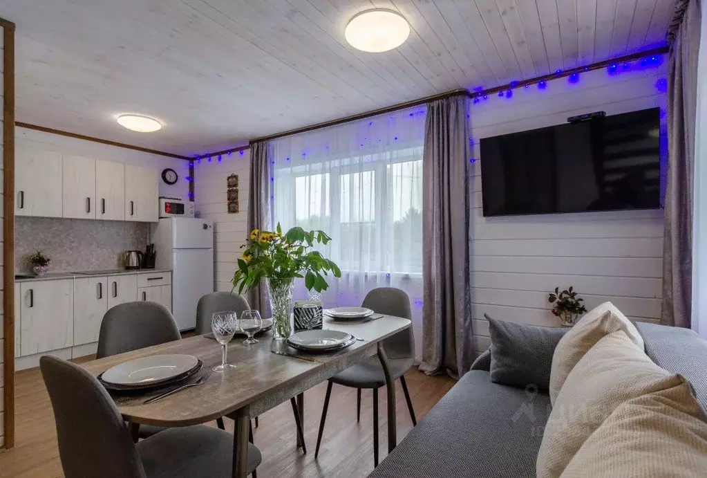 Дом в Свердловская область, Березовский городской округ, пос. Кедровка ... - Фото 1