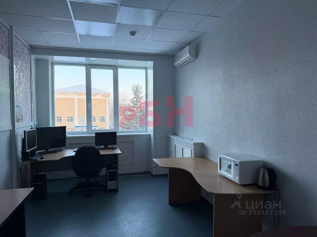 Офис в Курганская область, Курган ул. Володарского, 57 (18 м) - Фото 1