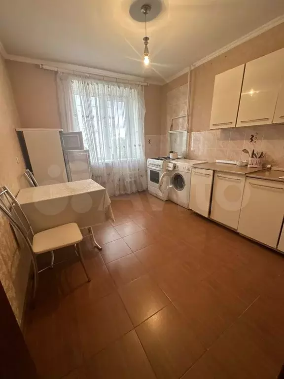 1-к. квартира, 40 м, 6/9 эт. - Фото 1