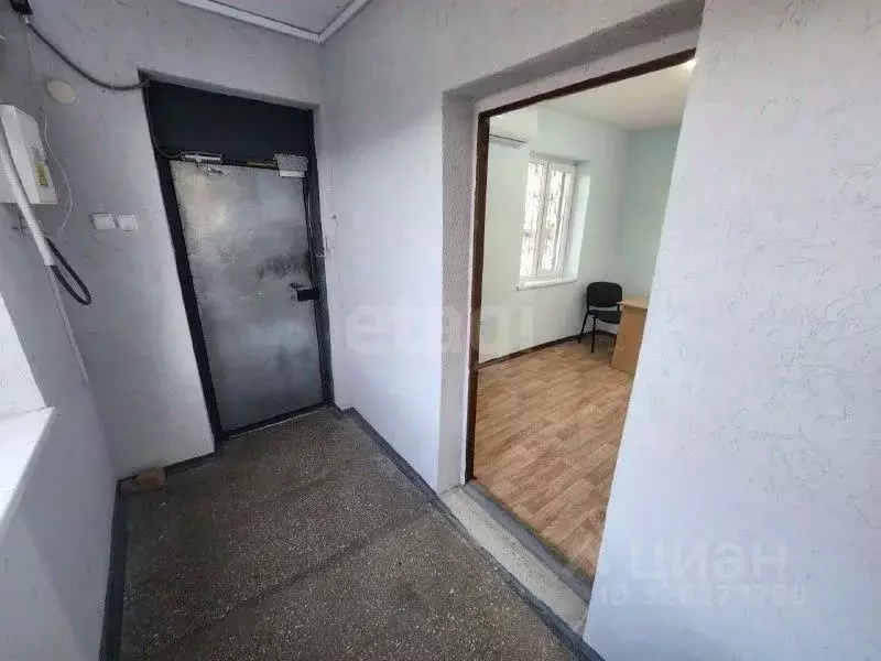 Офис в Севастополь ул. Промышленная, 7А (10 м) - Фото 2