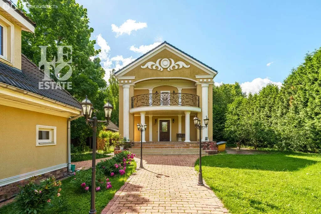 Дом в Троицкое, КП Золотой город, Солнечная улица, 12 (384.4 м) - Фото 0