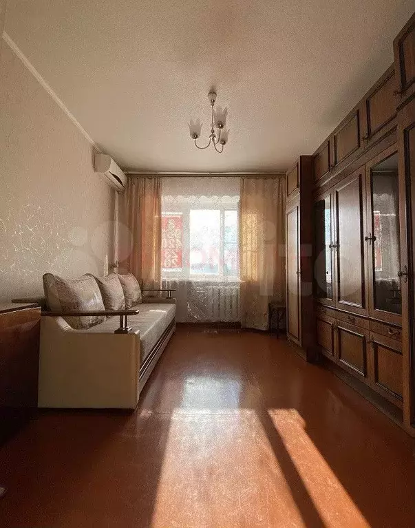 Комната 23 м в 4-к., 5/5 эт. - Фото 0