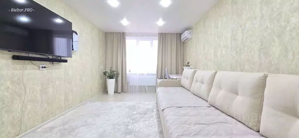 3-к кв. Волгоградская область, Волжский просп. Имени Ленина, 349 (71.8 ... - Фото 1