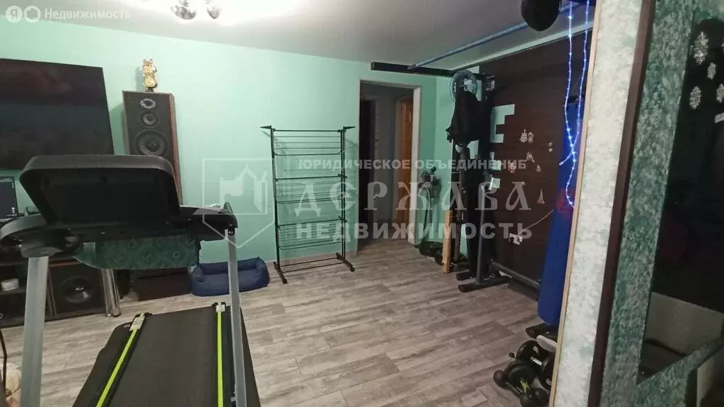 3-комнатная квартира: Междуреченск, улица Пушкина, 16 (54.8 м) - Фото 1