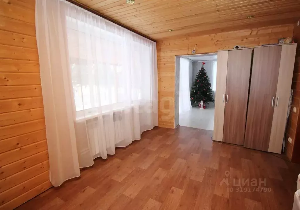 Дом в Вологодская область, Шексна рп, Шексна Южная мкр ул. Ленина, 50 ... - Фото 1