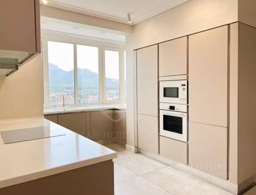 3-к кв. Ставропольский край, Пятигорск ул. Панагюриште, 4 (96.0 м) - Фото 1