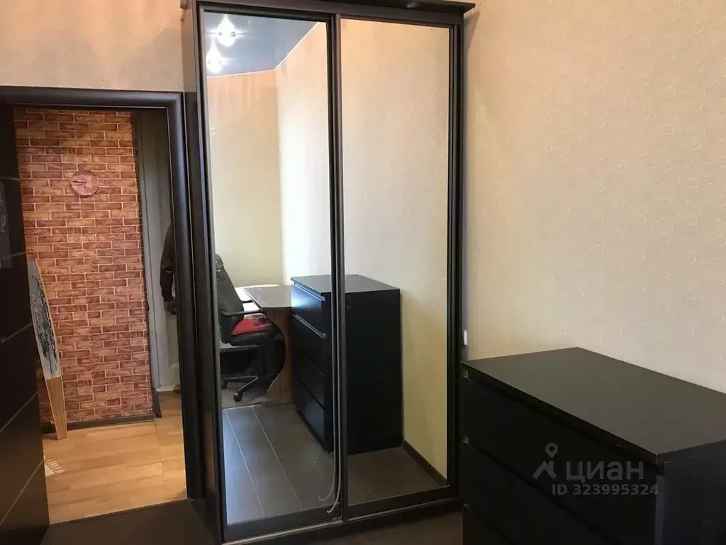 Комната Санкт-Петербург 11-я Васильевского острова линия, 58 (13.0 м) - Фото 1