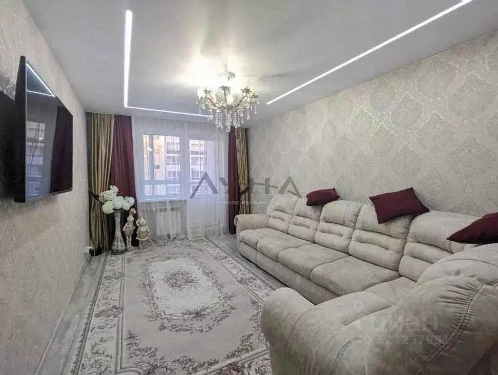 2-к кв. Татарстан, Набережные Челны ул. Аделя Кутуя, 6 (64.7 м) - Фото 0