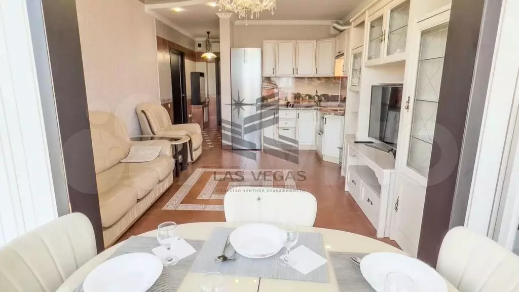 3-к. квартира, 70 м, 7/18 эт. - Фото 1