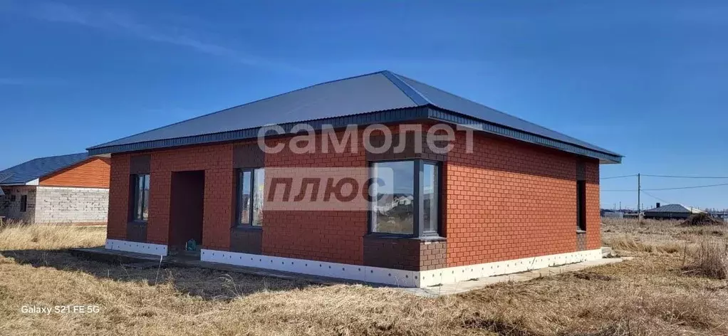 Дом в Башкортостан, Кармаскалинский район, Кабаковский сельсовет, д. ... - Фото 0