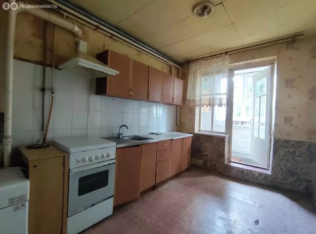 2-комнатная квартира: Новокубанск, улица Некрасова, 37 (58.6 м) - Фото 1
