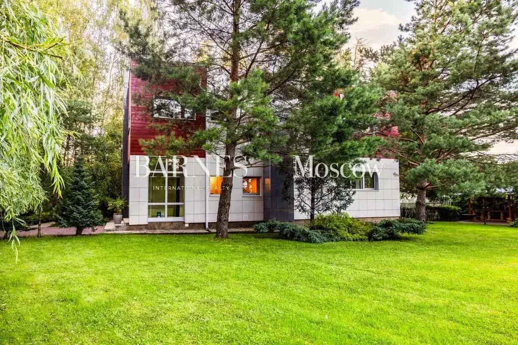 Дом в Московская область, Истра муниципальный округ, д. Новинки  (534 ... - Фото 1