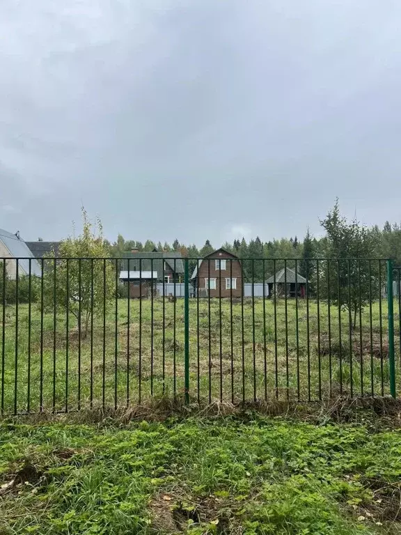 Участок в Московская область, Одинцовский городской округ, д. ... - Фото 1