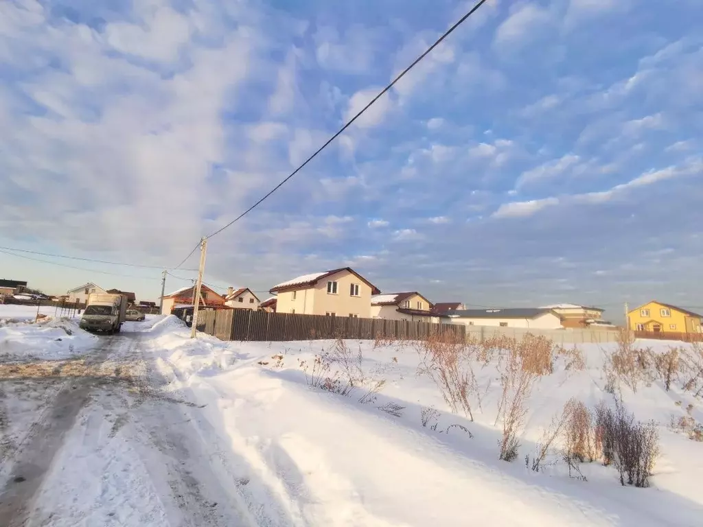 Участок в Московская область, Чехов городской округ, д. Ходаево  (6.3 ... - Фото 0