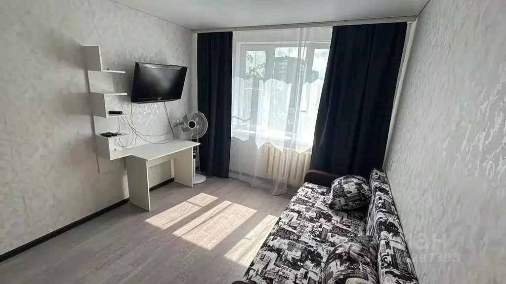 1-к кв. Самарская область, Сызрань ул. Володарского, 14 (30.0 м) - Фото 0