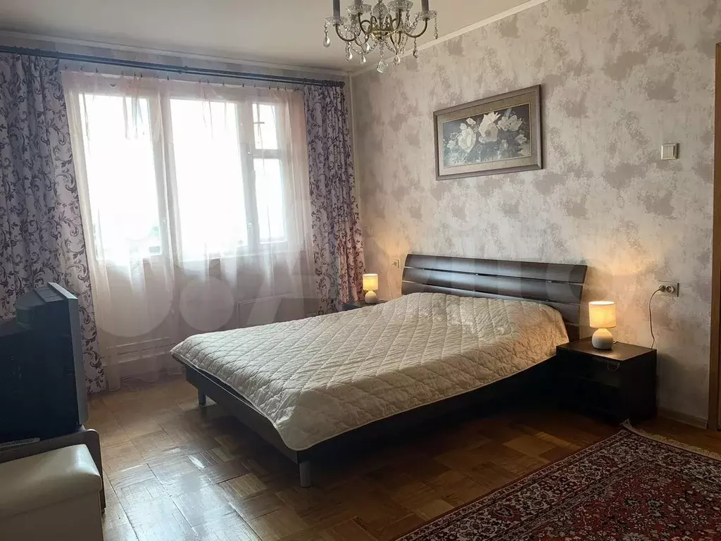 1-к. квартира, 40 м, 15/17 эт. - Фото 0