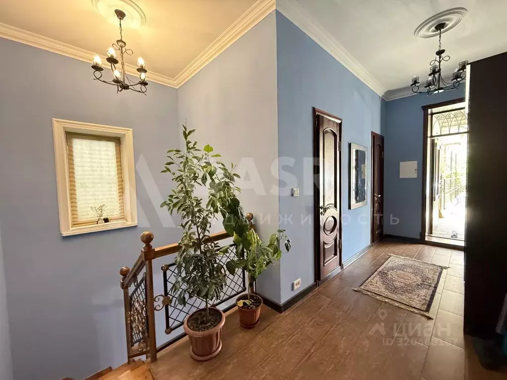 Дом в Дагестан, Махачкала ул. Ахульго (360 м) - Фото 1