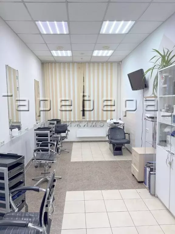 Помещение свободного назначения в Красноярский край, Красноярск ... - Фото 1