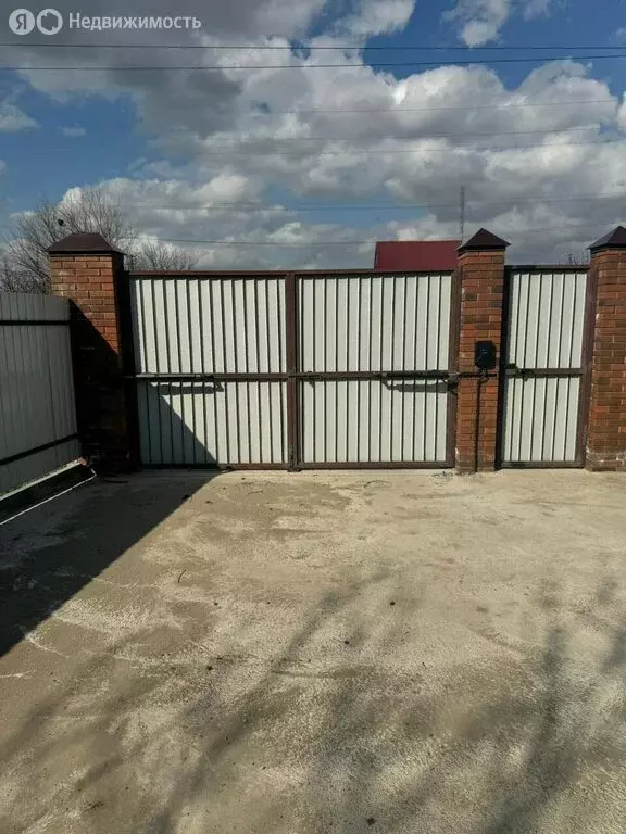 Дом в станица Старокорсунская, Корсунская улица, 8 (120 м) - Фото 1