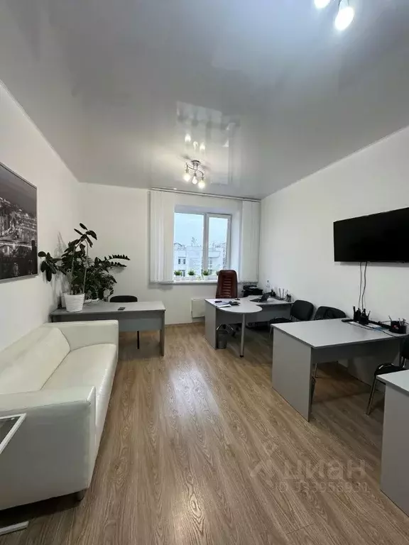 Офис в Башкортостан, Уфа ул. Ветошникова, 99 (22 м) - Фото 2