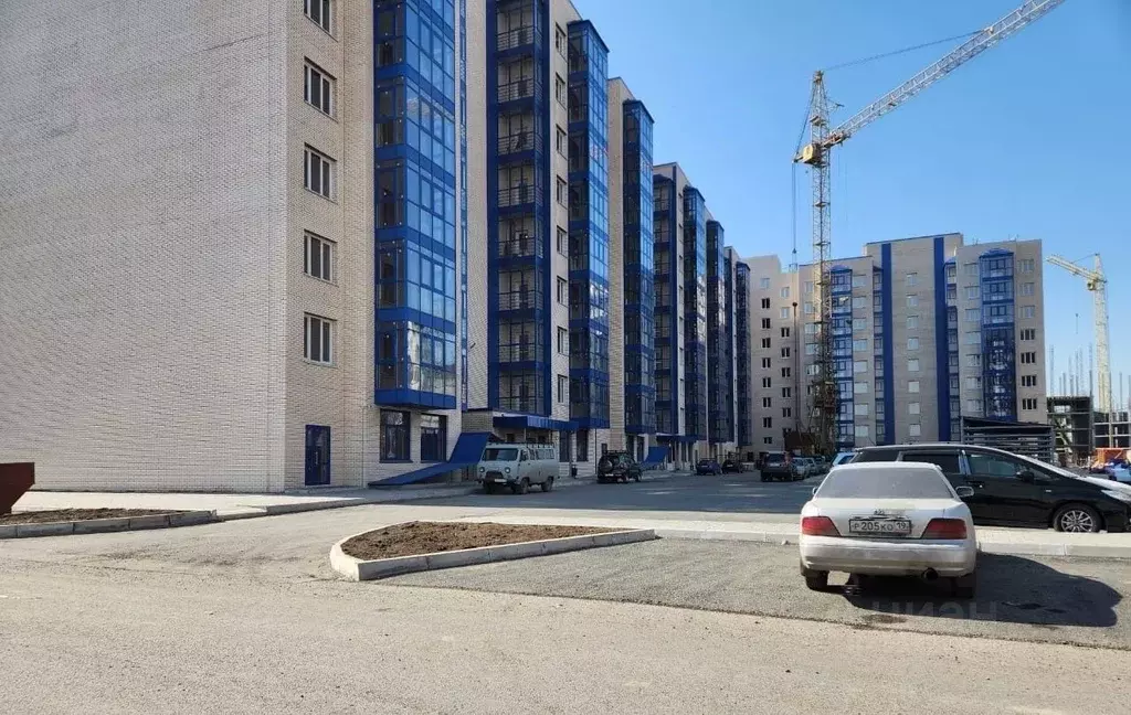 3-к кв. Хакасия, Абакан ул. Генерала Тихонова, 14 (97.0 м) - Фото 0