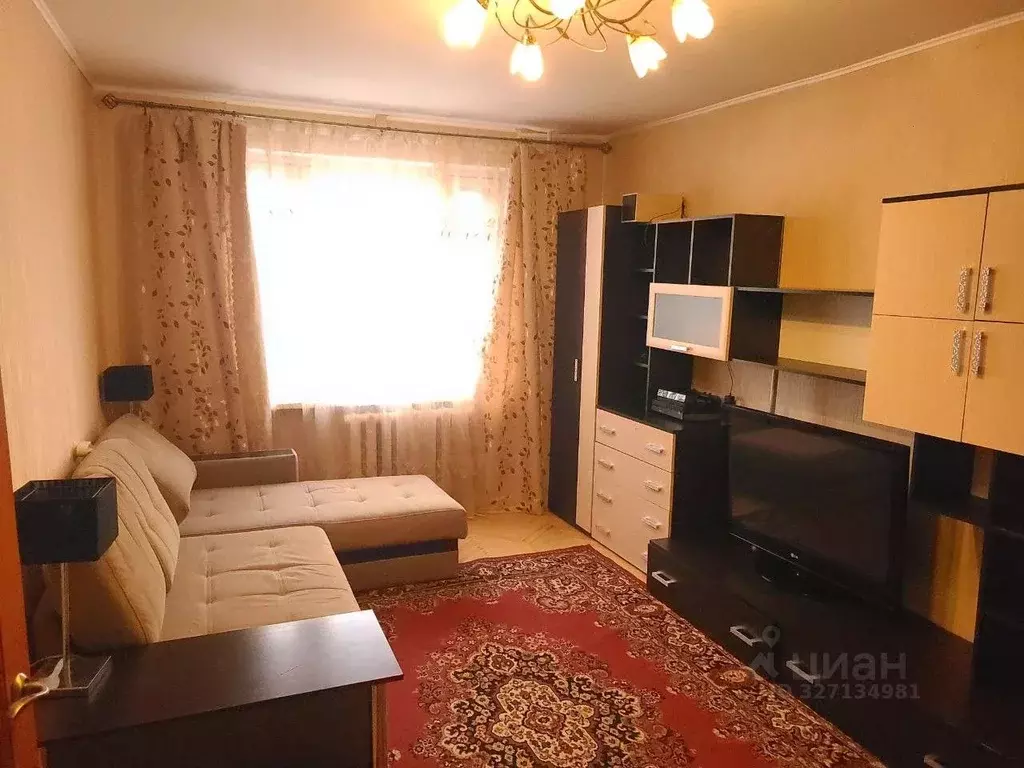 3-к кв. Санкт-Петербург просп. Большевиков, 1 (64.0 м) - Фото 0