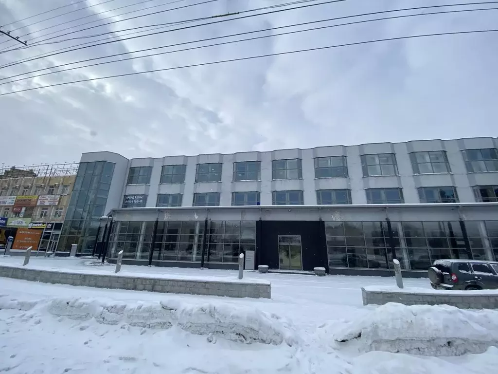 Помещение свободного назначения в Омская область, Омск просп. Карла ... - Фото 1