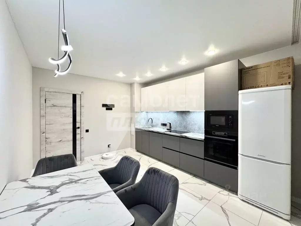 2-к кв. Самарская область, Самара Конноармейская ул., 13 (80.0 м) - Фото 1