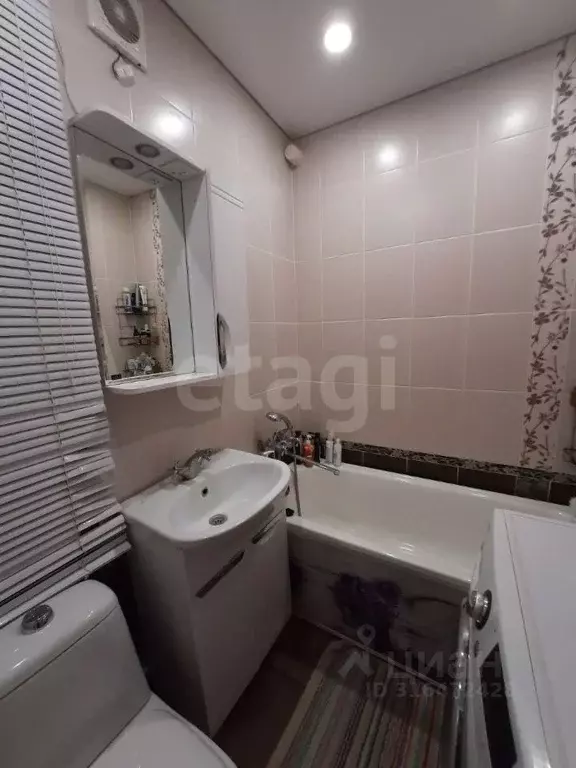 2-к кв. Саратовская область, Саратов Бакинская ул., 3 (40.0 м) - Фото 0
