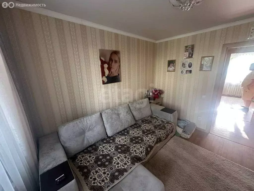 3-комнатная квартира: Воронеж, улица 60-й Армии, 15 (54 м) - Фото 1