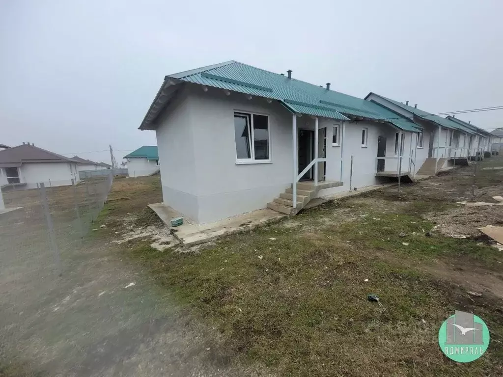 Таунхаус в Краснодарский край, Крымск ул. Луговая (39 м) - Фото 1
