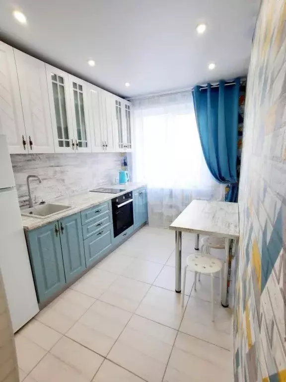 2-к. квартира, 89 м, 3/9 эт. - Фото 0