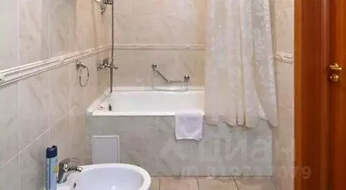 Комната Новосибирская область, Новосибирск ул. Тюленина, 5 (30.0 м) - Фото 2