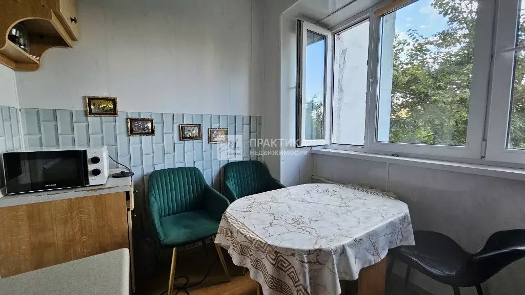 Продается 2-комнатная квартира - Фото 1