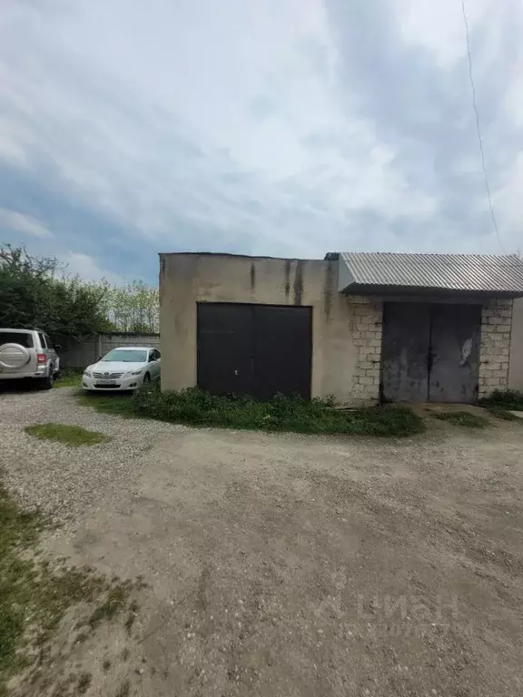 Гараж в Кабардино-Балкария, Нальчик ул. Мовсисяна (30 м) - Фото 0