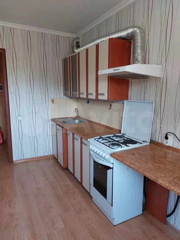 2-к. квартира, 61 м, 1/9 эт. - Фото 0