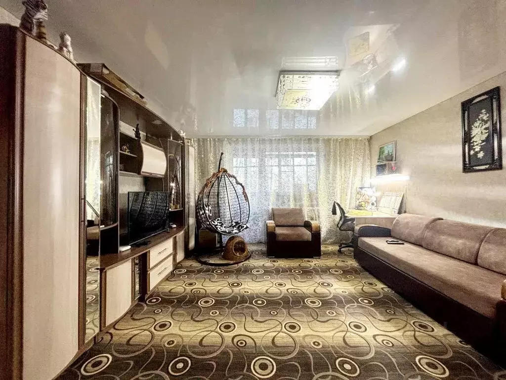 3-к кв. Хабаровский край, Ванинский район, Октябрьский рп Учебная ул., ... - Фото 1