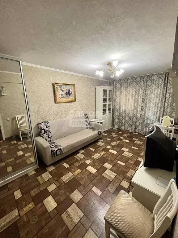 3-к. квартира, 60 м, 3/5 эт. - Фото 0