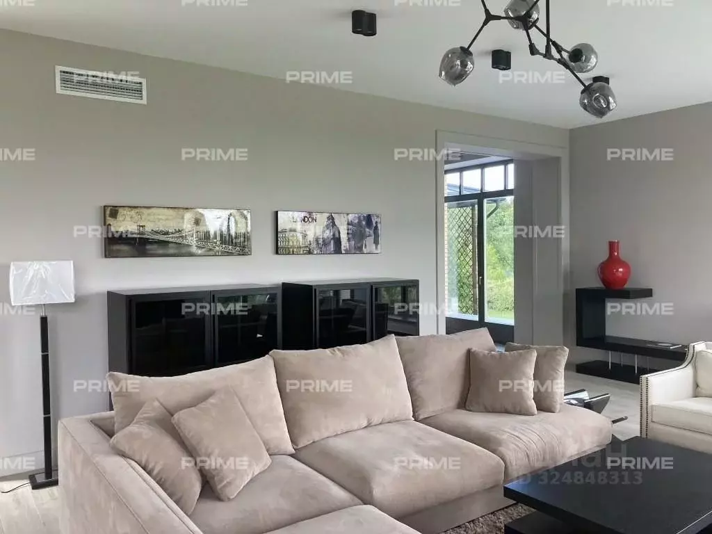 Коттедж в Москва д. Варварино, проезд 3-й Садовый (422 м) - Фото 1