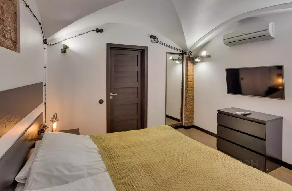 Комната Санкт-Петербург Невский просп., 82 (50.0 м) - Фото 1