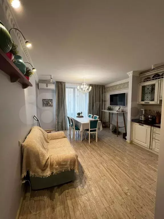 3-к. квартира, 85 м, 1/9 эт. - Фото 1