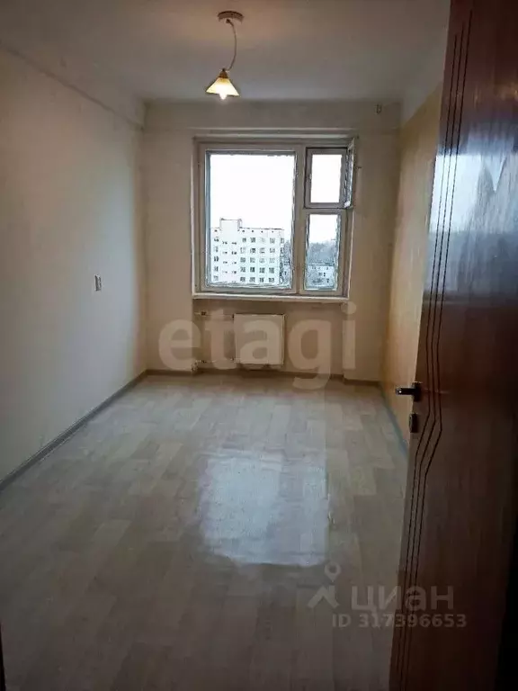 Комната Санкт-Петербург, Санкт-Петербург, Колпино ул. Братьев ... - Фото 0