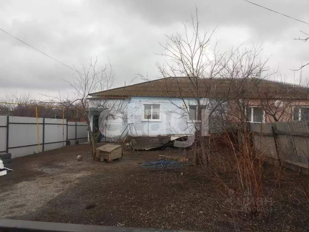 Дом в Белгородская область, Валуйский муниципальный округ, с. Казинка ... - Фото 0