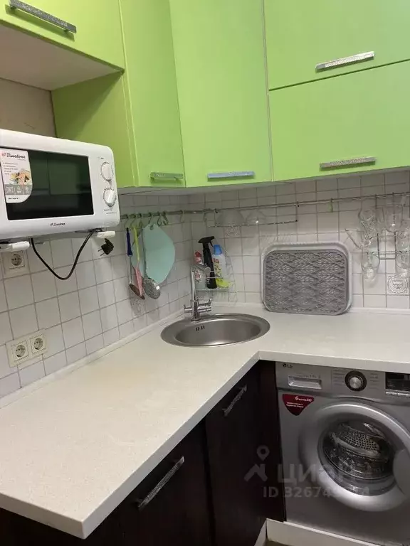 1-к кв. Тюменская область, Тюмень Юганский проезд, 11 (33.0 м) - Фото 1