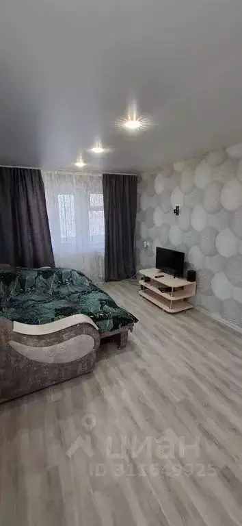 1-к кв. Алтайский край, Алейск ул. Ширшова, 9 (50.0 м) - Фото 0