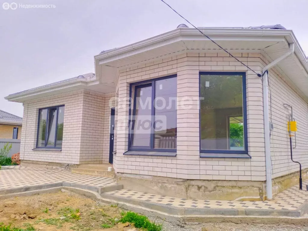 Дом в Краснодарский край, Славянск-на-Кубани (100 м) - Фото 1